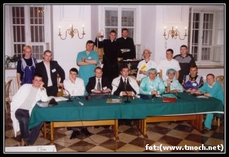 *(fot. FotografSeminaryjny AD 2004)